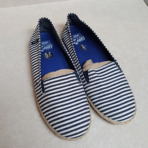 vans surf siders women's